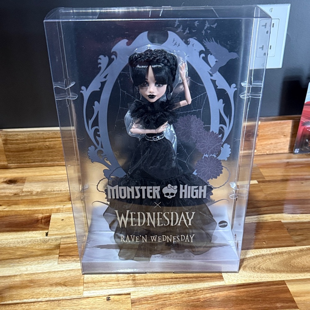 monster high Wednesday Raven Wednesday Doll - Black